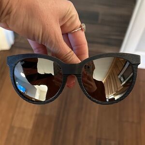 Costa women’s Victoria sunglasses